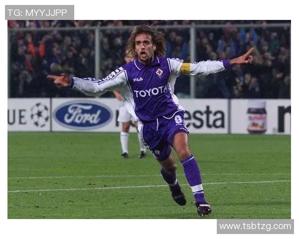 13号球足球明星的传奇之路与背后故事揭秘 13号球足球明星的传奇之路与背后故事揭秘