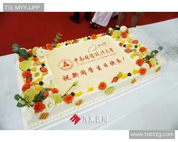 昔日绿茵传奇重聚老足球明星合影留念共忆辉煌岁月